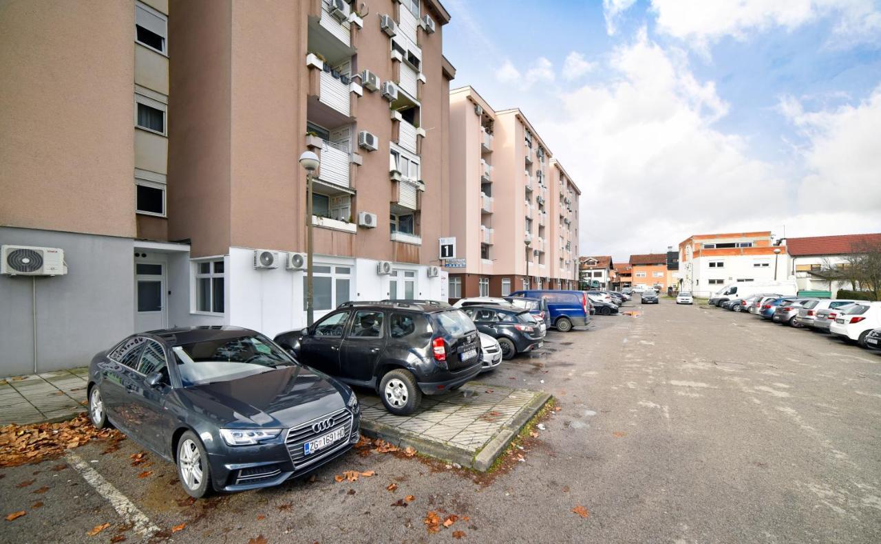Apartments Dubec Sesvete Exteriér fotografie